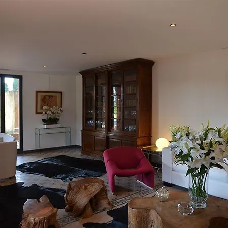 La Bastide De Fabregues 펜션
